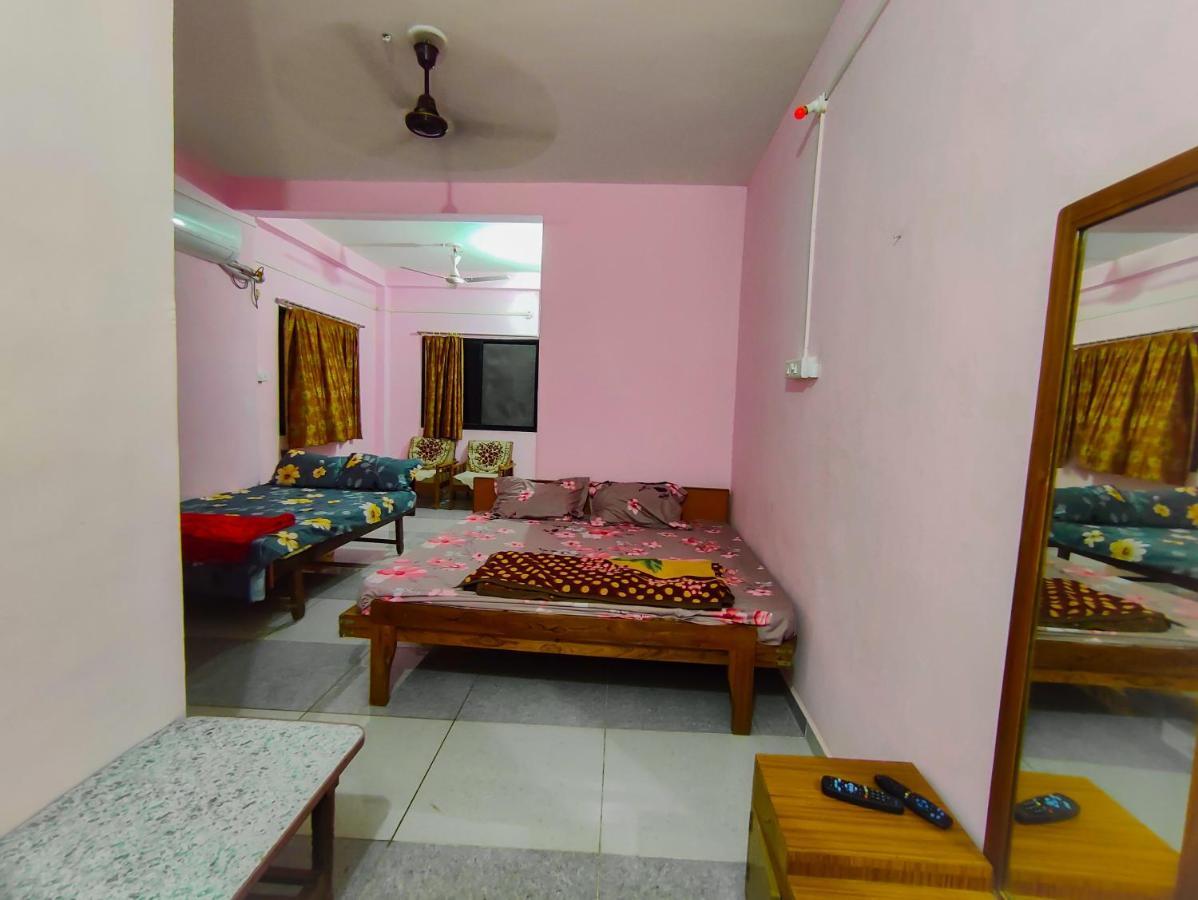 Krishna Homestay Garudeshwar Exterior foto
