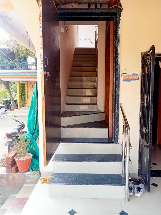 Krishna Homestay Garudeshwar Exterior foto